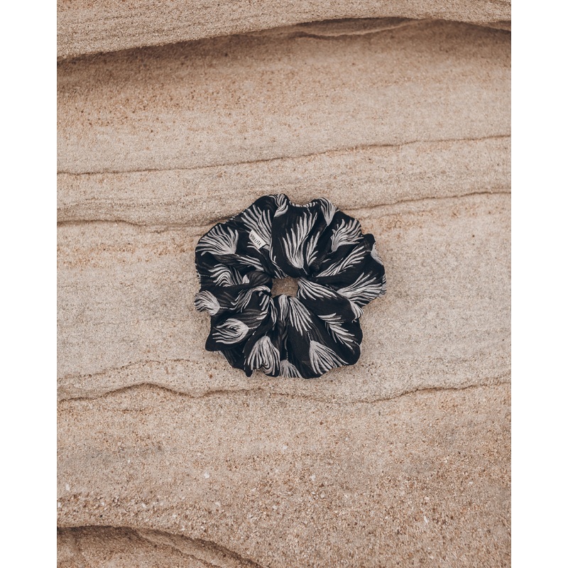 The Dark Printed Scrunchie|One Size