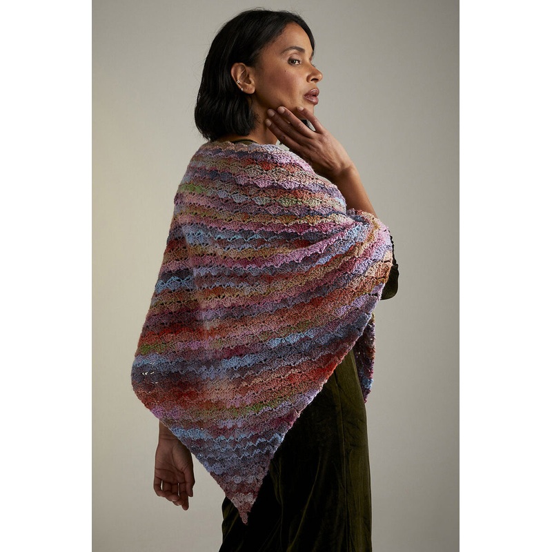 Sirdar Jewelspun Patterns – 10722 Best In Show Shawl – PDF Download
