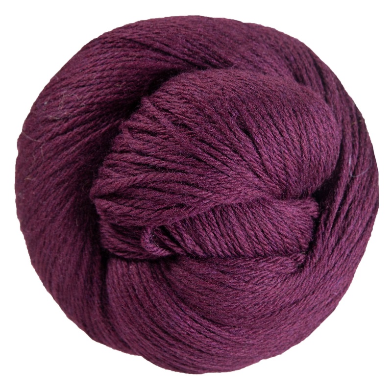 Cascade 220 Yarn – 9572 Cabernet