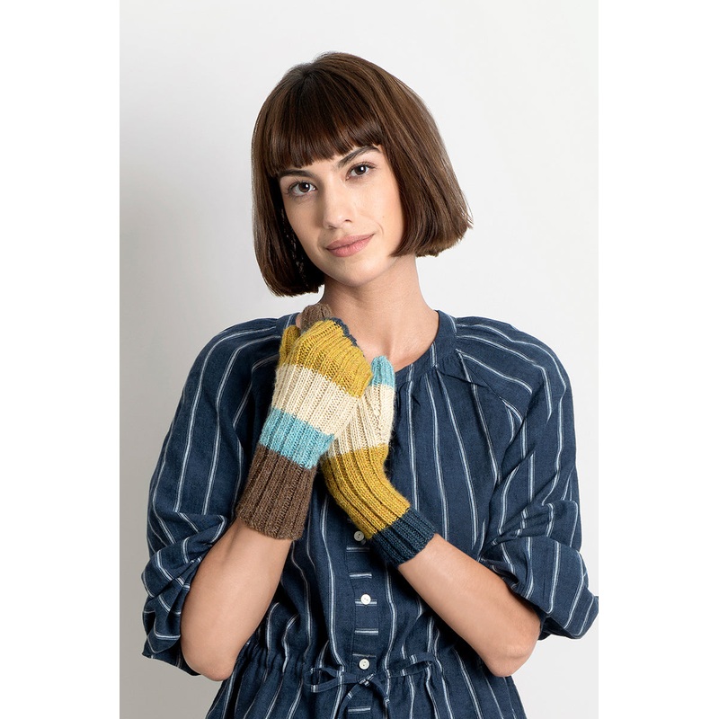 Blue Sky Fibers Traveler’s Series Patterns – Virginia Mitts – PDF Download