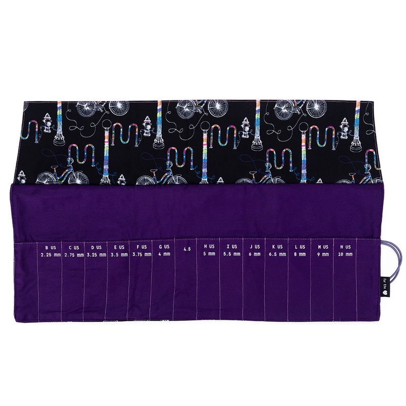 della Q Crochet Roll – 168-2 – Fabric Print Collection – Yarn Bombing