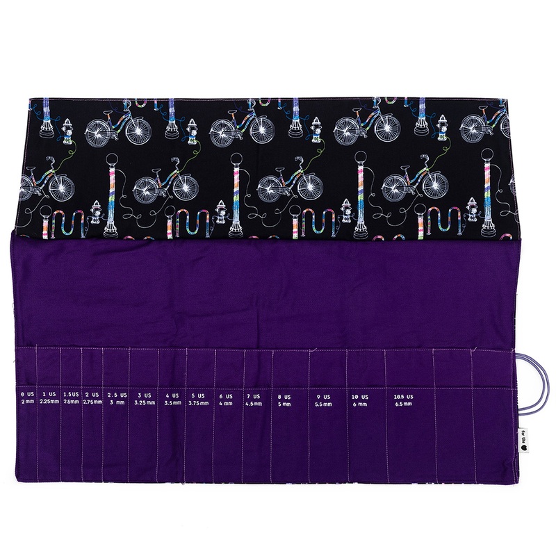 della Q Double Point Roll – 158-1 – Fabric Print Collection – Yarn Bombing