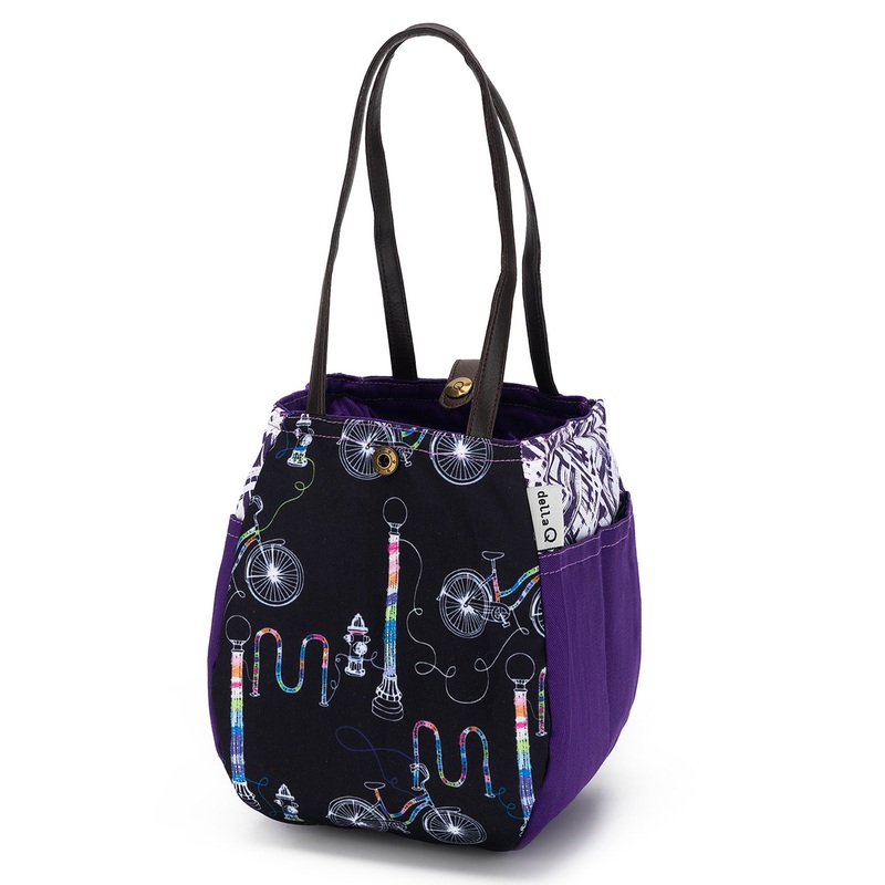 della Q Rosemary – 220-1 – Fabric Print Collection – Yarn Bombing