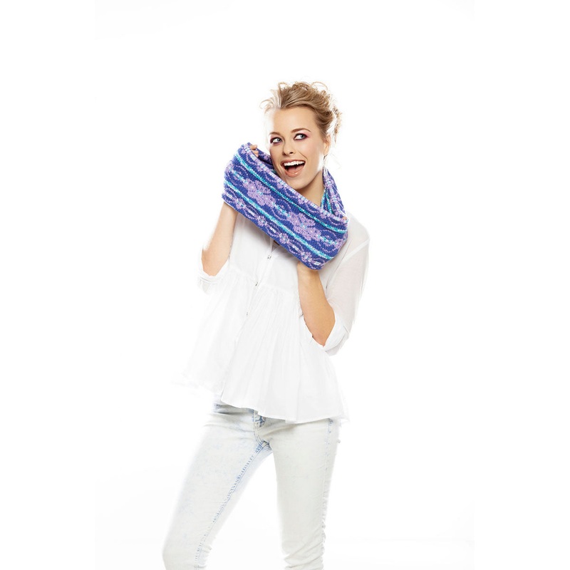Universal Yarn Bamboo Pop – Accessories Patterns – Plumeria – PDF Download