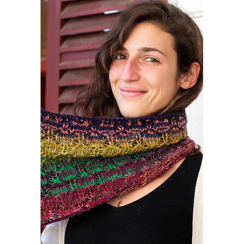 Urth Yarns Urth PDF Patterns – Lantern Lace Cowl – PDF Download