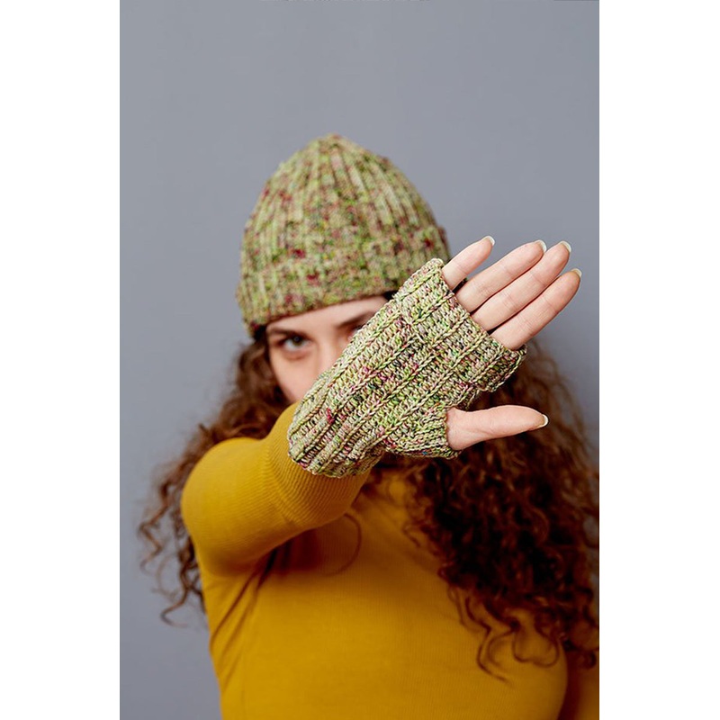 Gusto Wool Nokta Patterns – Edgewise Mitts -PDF Download