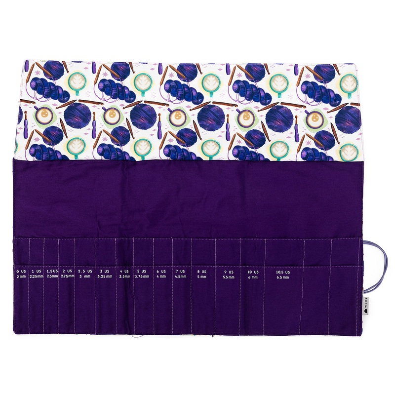 della Q Double Point Roll – 158-1 – Fabric Print Collection – Coffee and Yarn Purple