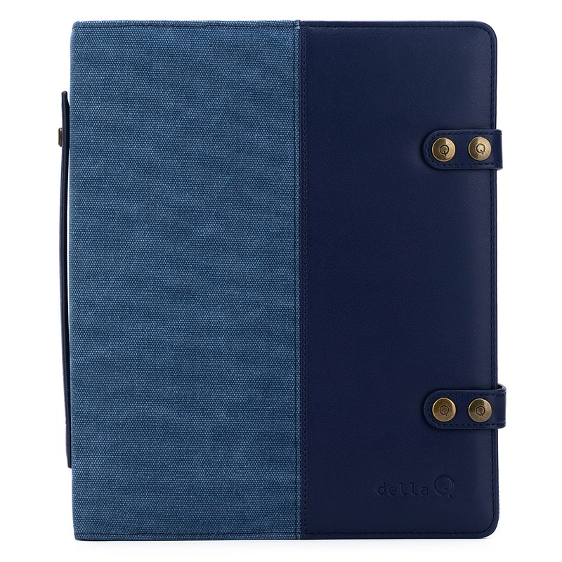 della Q Hook & Needle Notebook – Indigo
