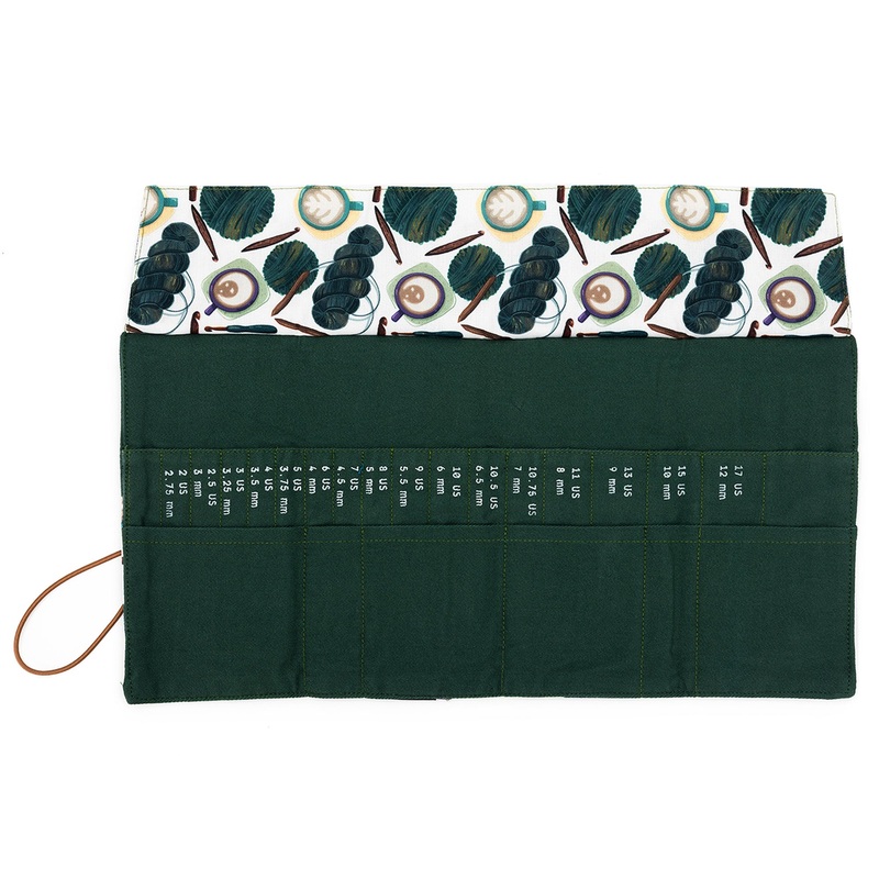 della Q Interchangeable Needle Case – 185-1 – Fabric Print Collection – Coffee and Yarn Green