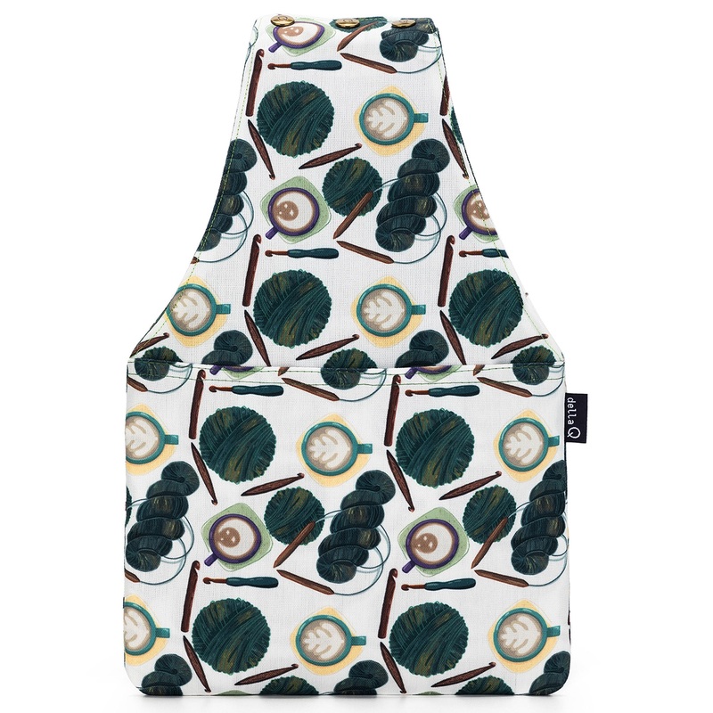 della Q Nora Wrist Bag – 1300-1 – Fabric Print Collection – Coffee and Yarn Green