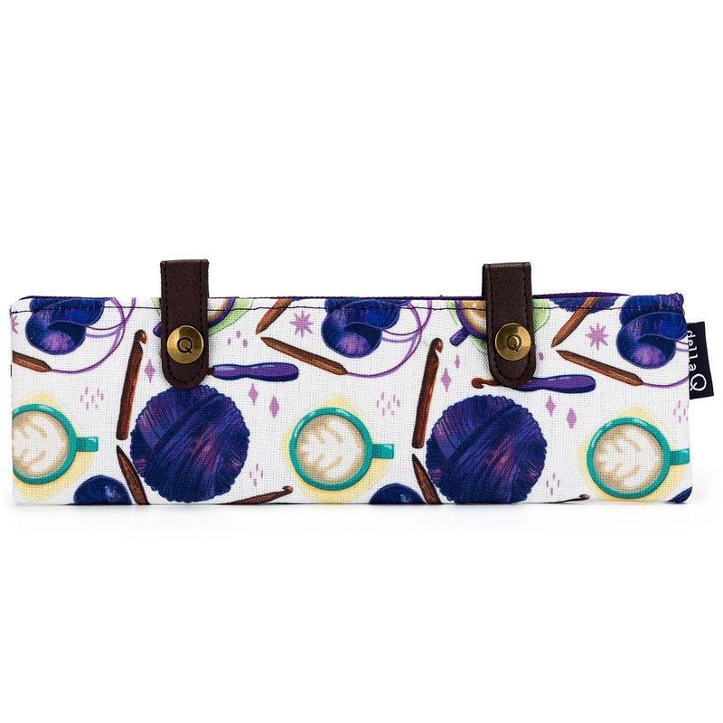 della Q Sock Needle Keeper – 1201-1 – Fabric Print Collection – Coffee and Yarn Purple