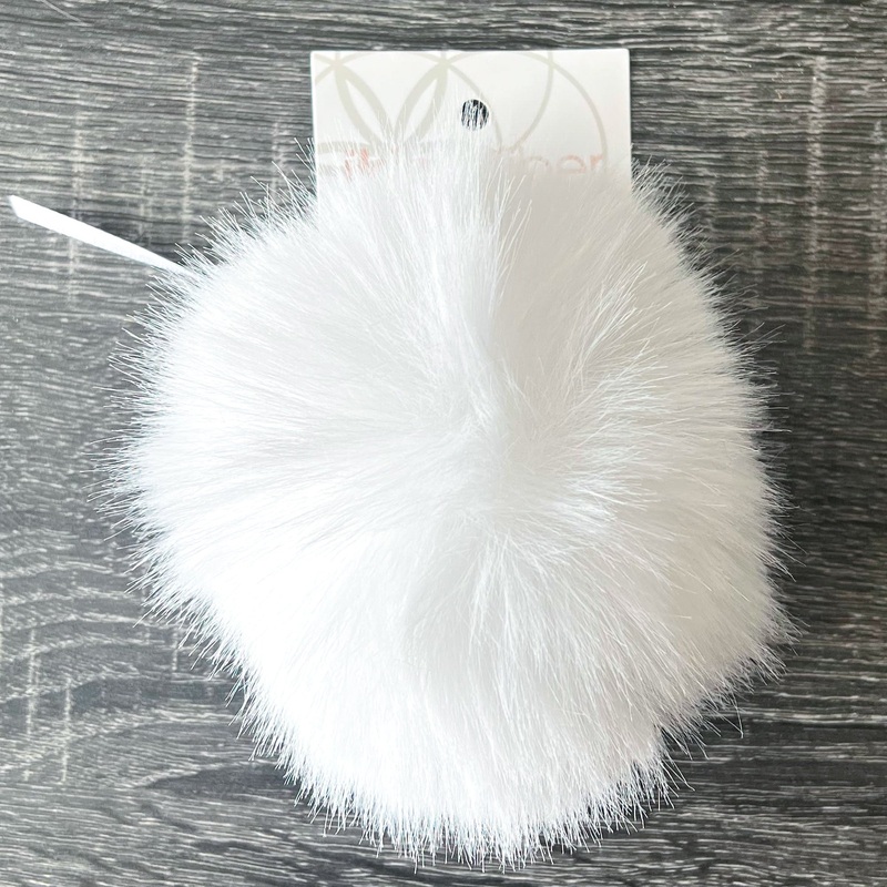 Ikigai Fiber Faux Luxe Pom Poms – XL Lux White