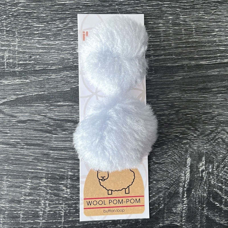 Ikigai Fiber Wool Pom Poms – Light Grey Wool Pom 6cm