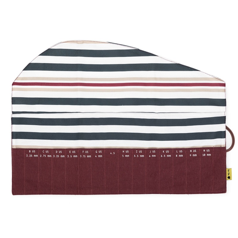 della Q Crochet Roll – 168-2 – *Linen – Wine