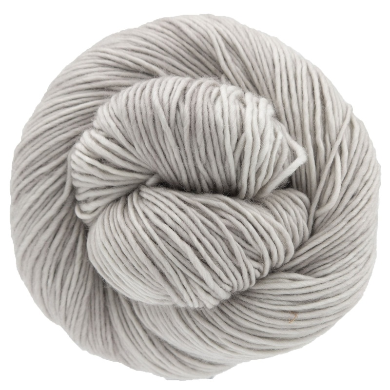 Dream in Color Riley Yarn – Ghost Town