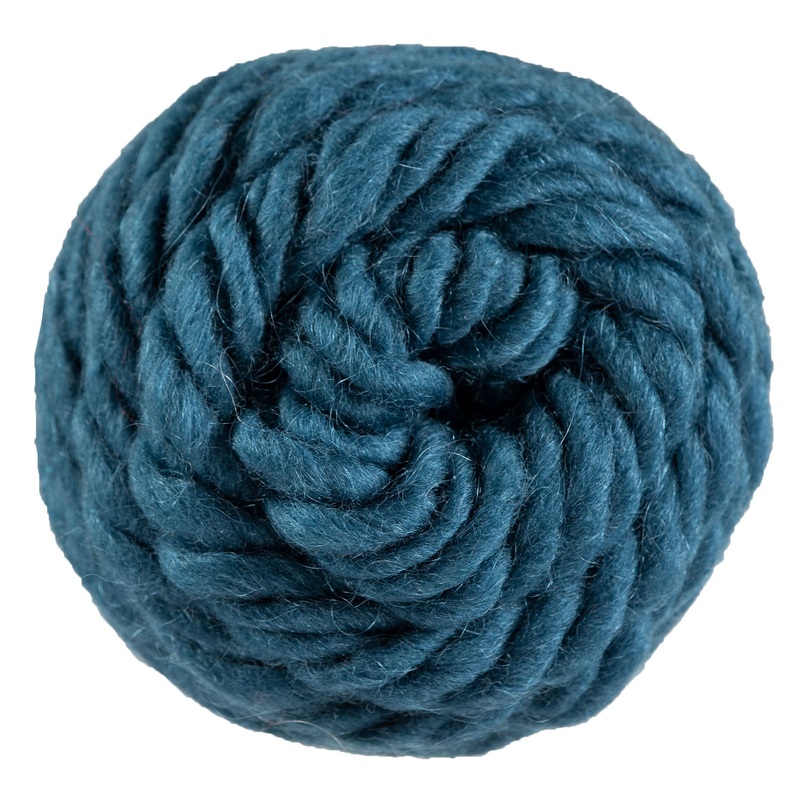 Brown Sheep Lamb’s Pride Bulky Yarn – M126 – Jaded Lagoon