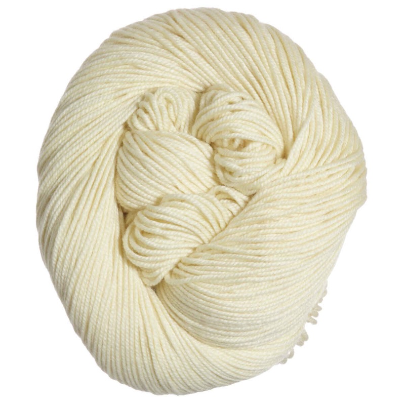 HiKoo Sueno Yarn – 1100 – Natural