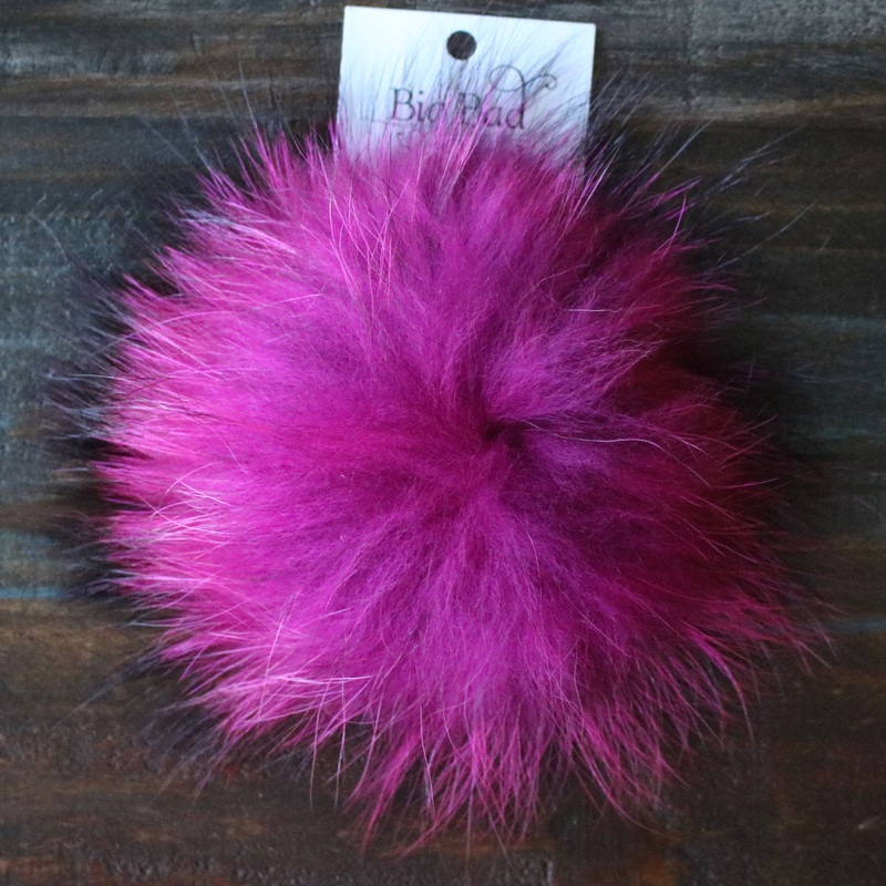 Big Bad Wool Pompoms – Raccoon – Hot Pink (6)