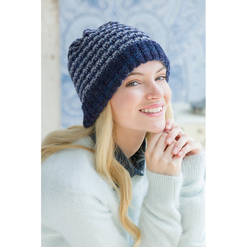 Malabrigo Dos Tierras Collection Patterns – Falmouth – PDF Download