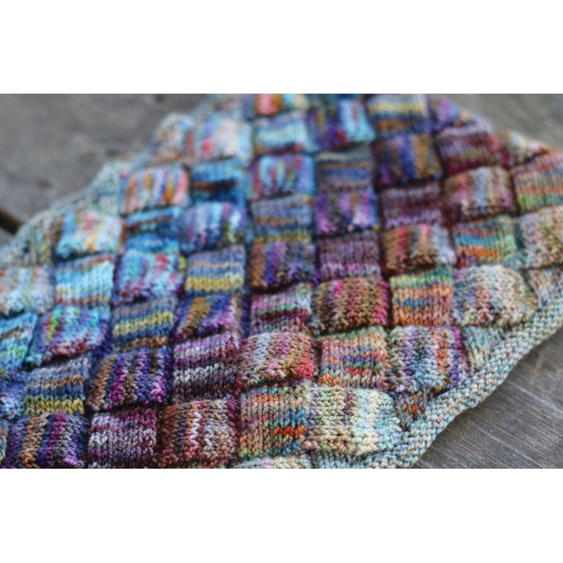 Koigu Pencil Box Patterns – Secret Garden – PDF Download