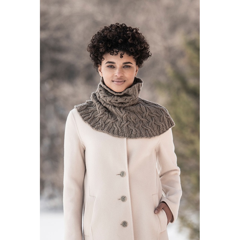 Blue Sky Fibers The Classic Collection Patterns – Clarissa Cabled Cowl – PDF Download