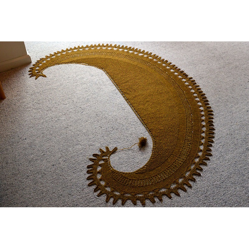 Xandy Peters Patterns – Solarita Shawl – PDF Download