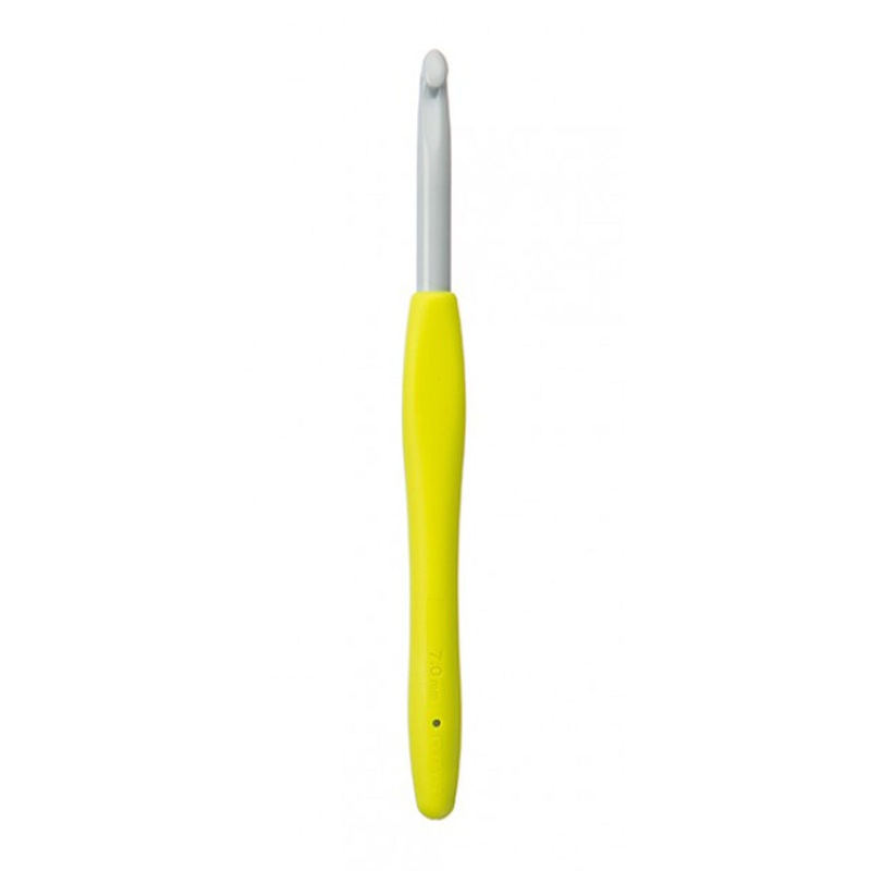 Clover Amour Crochet Hooks- Aluminum Needles – Size 7mm Neon Yellow