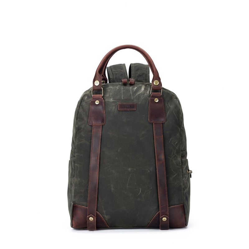 della Q Maker’s Canvas Backpack – Olive