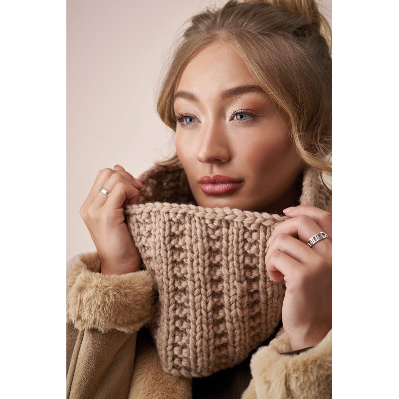 Rowan MODE at Rowan – Soft Boucle & Merino Aria Patterns – Snood – PDF Download