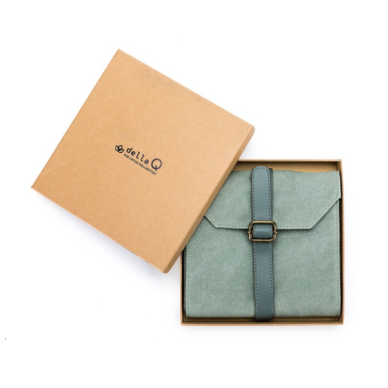 della Q Maker’s Canvas Needle Case – Sage