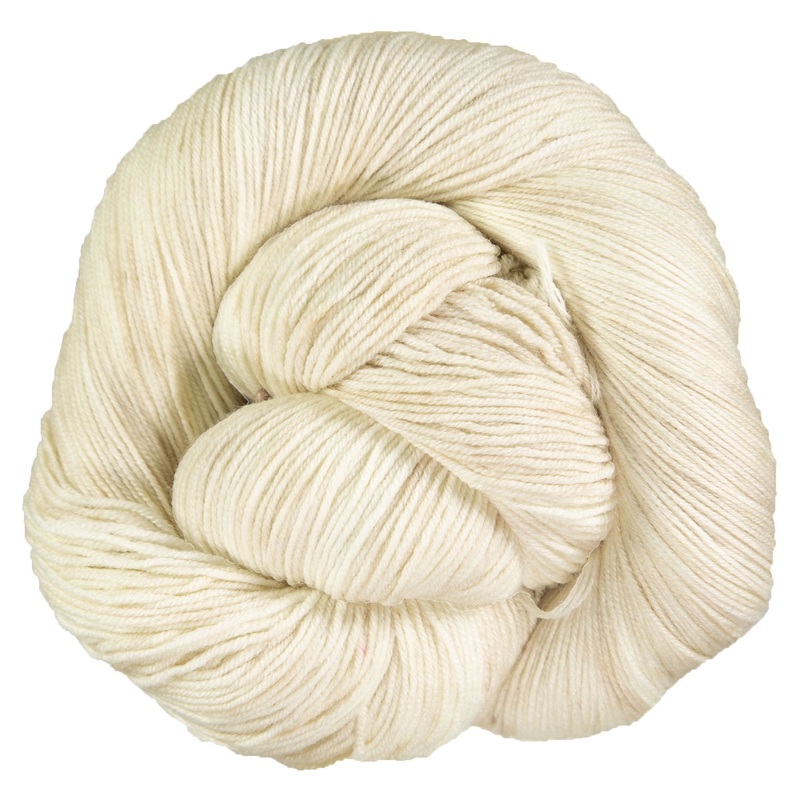 Urth Yarns Monokrom Fingering Yarn – 3067