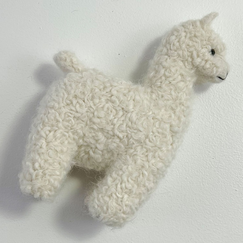 Jimmy Beans Wool Long Tail Alpaca Tape Measure – Lana the Long Tail