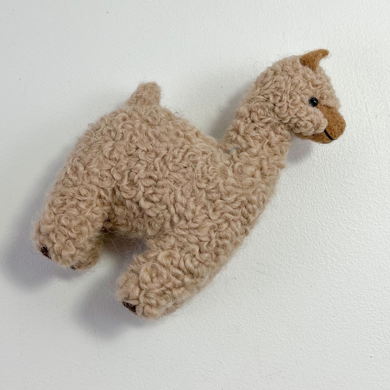 Jimmy Beans Wool Long Tail Alpaca Tape Measure – Larry the Long Tail