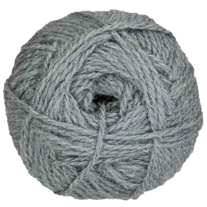 Jamieson’s of Shetland Spindrift Yarn – 630 Dove