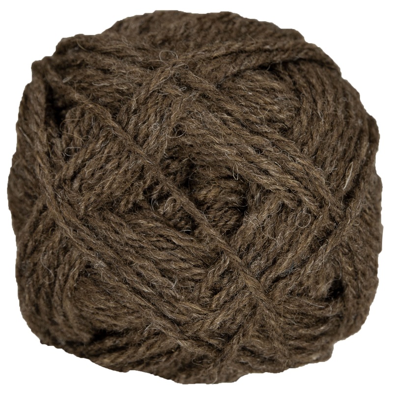 Jamieson’s of Shetland Double Knitting Yarn – 108 Moorit