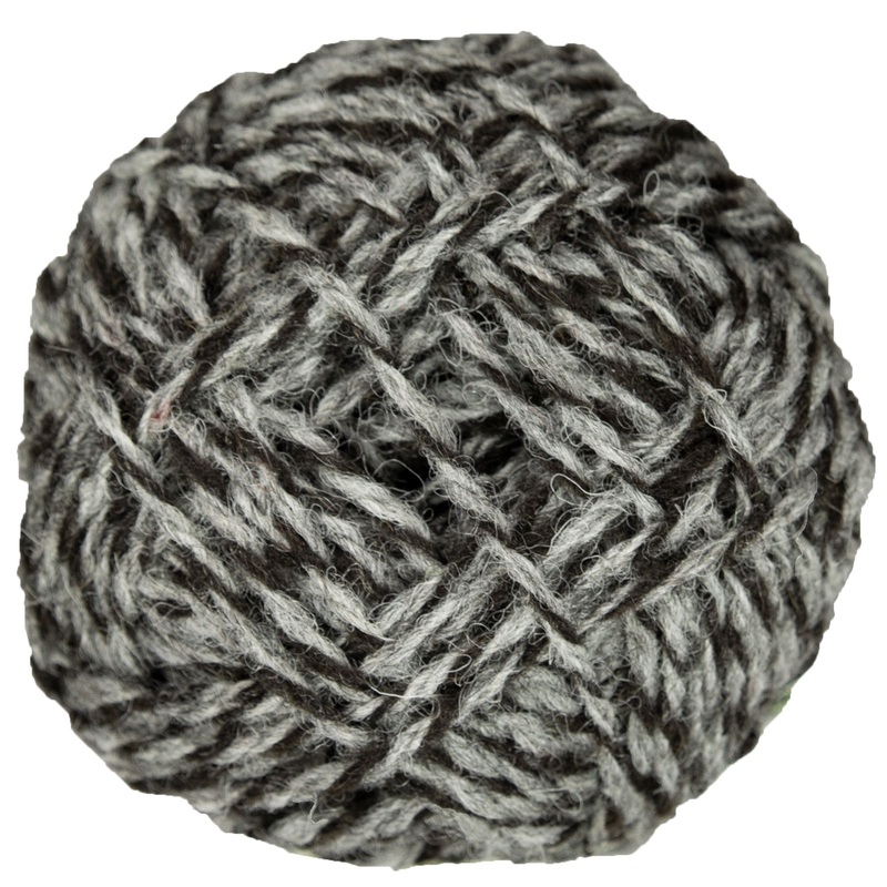Jamieson’s of Shetland Double Knitting Yarn – 110 Black/Sholmit