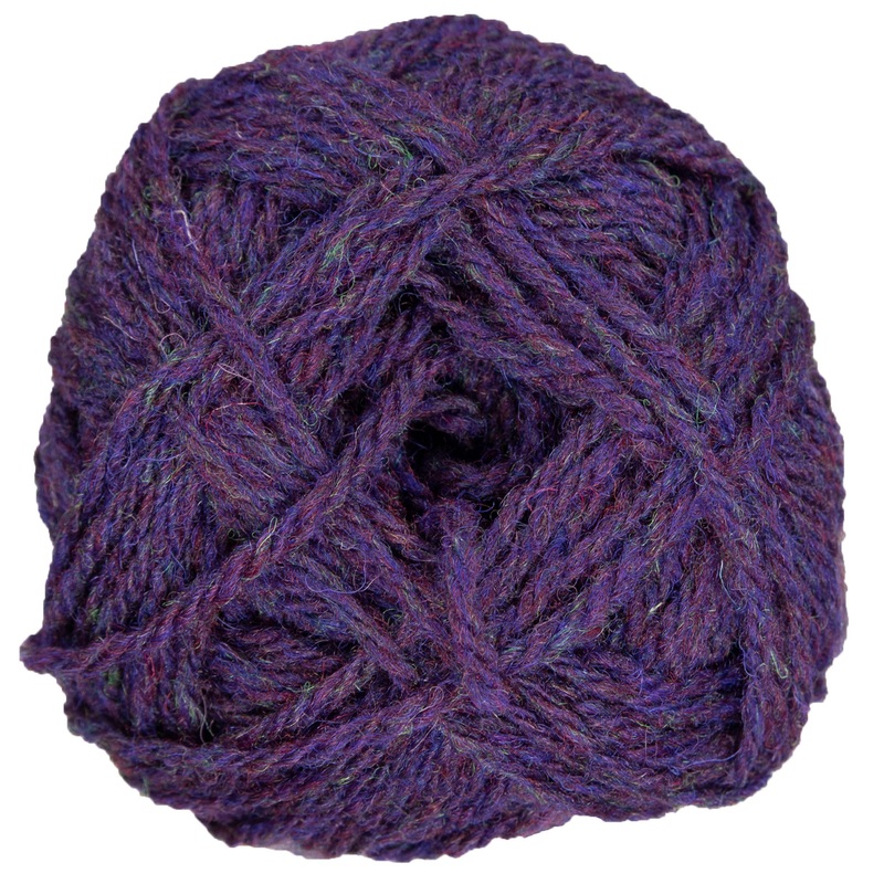 Jamieson’s of Shetland Double Knitting Yarn – 1290 Loganberry