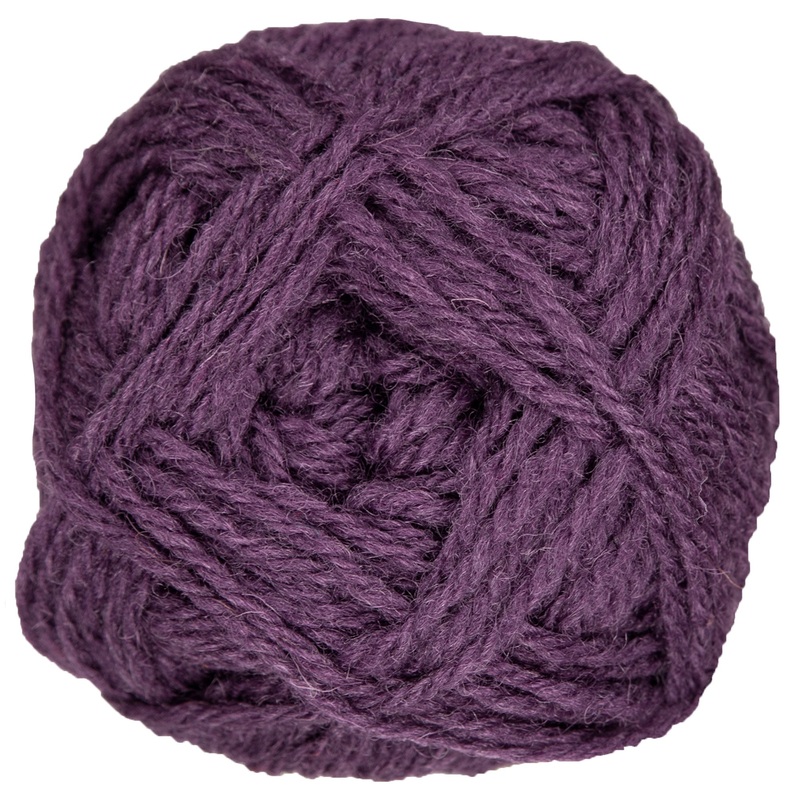 Jamieson’s of Shetland Double Knitting Yarn – 596 Clover
