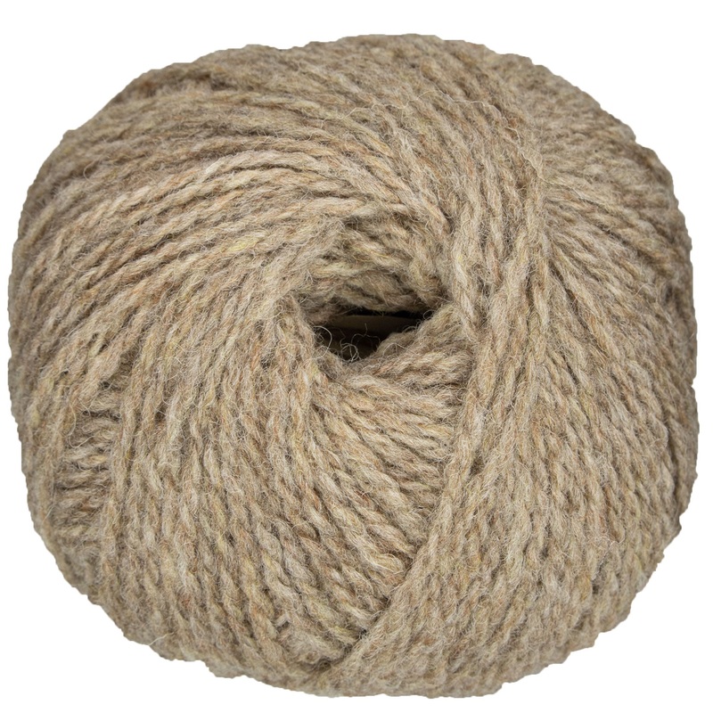 Jamieson’s of Shetland Heather Aran Yarn – 141 Camel