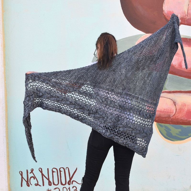 Jimmy’s Cozy Winter Shawl|Default Title