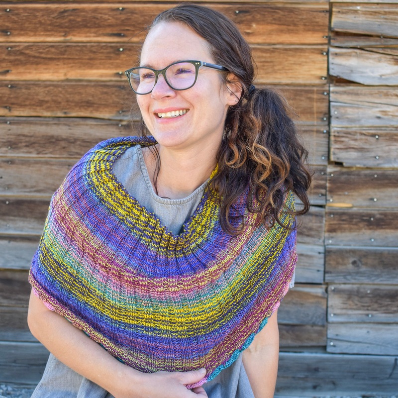 Urth Yarns Emirgan Park Cowl|Default Title