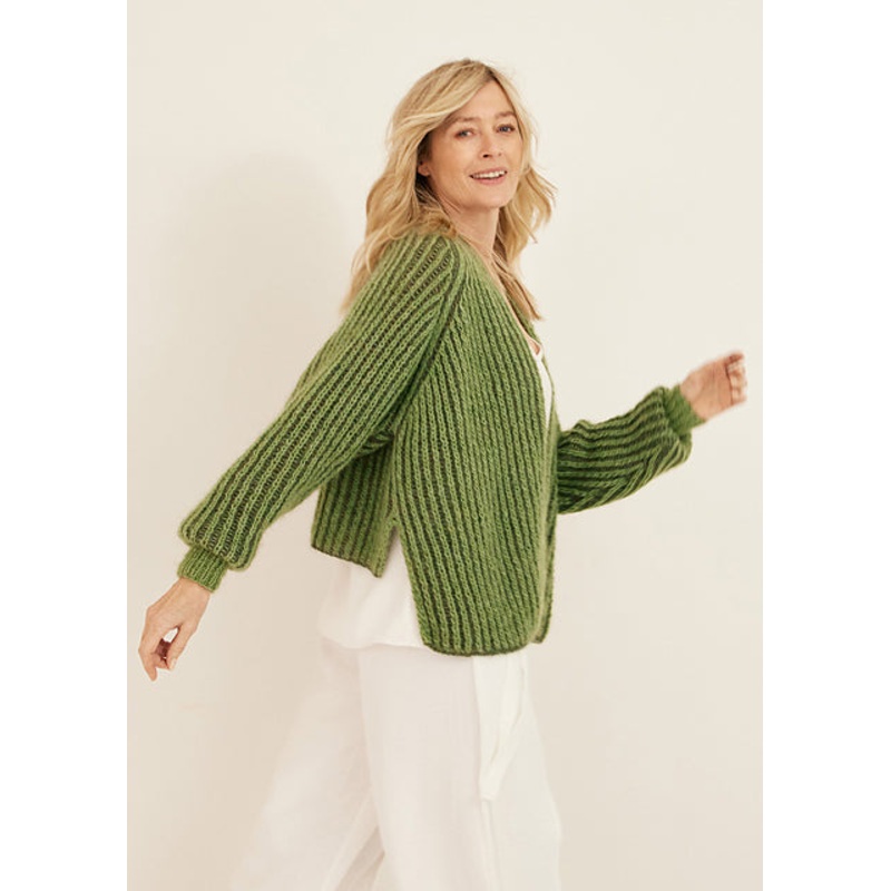 Lana Grossa Classici 20 Patterns – 16 High-Low Raglan Jacket – PDF Download