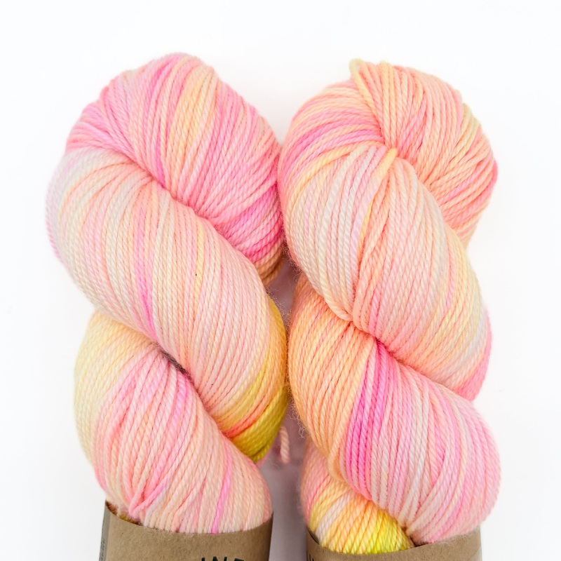 Madelinetosh Pashmina Yarn – Scoop Du Jour