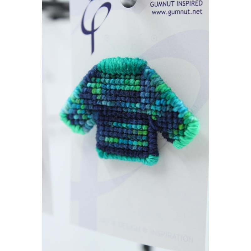 Brooch – Happy Place – Locally Handmade Needlepoint Accesories