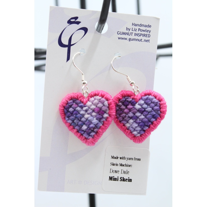 Earrings – Needlepoint Hearts – Dove Dale (J2225)