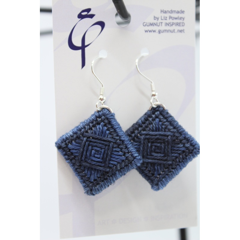 Earrings – Needlepoint Socks – Deepness (J2305)