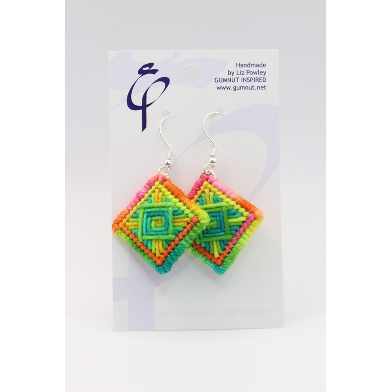 Earrings – Needlepoint – Sugar – Diamonds (J2298)