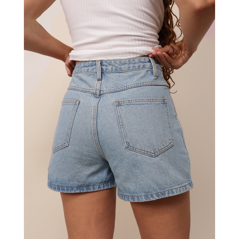 LOOKBOOK: CLOVER SHORT SIZE 10