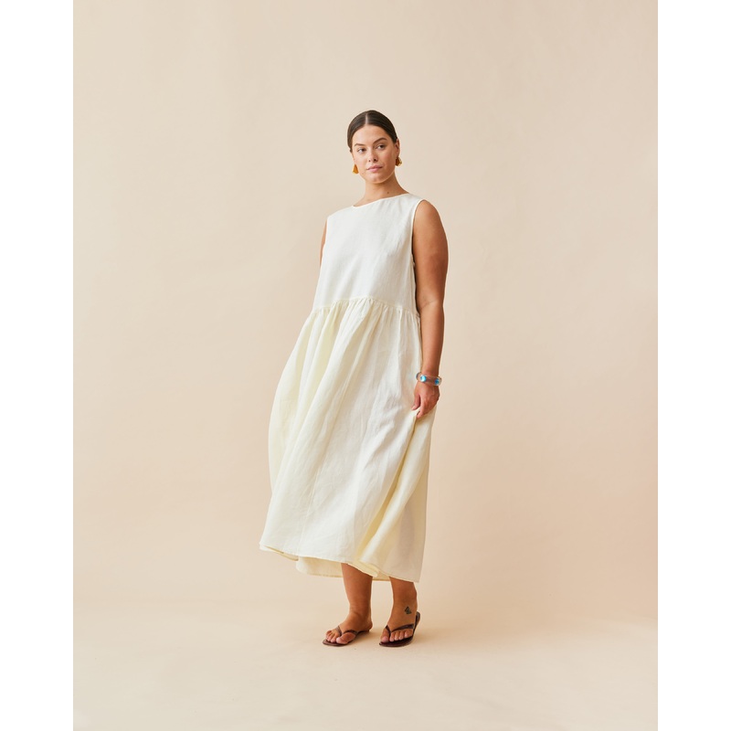 WHITE LINEN LIAM DRESS LOOKBOOK 1