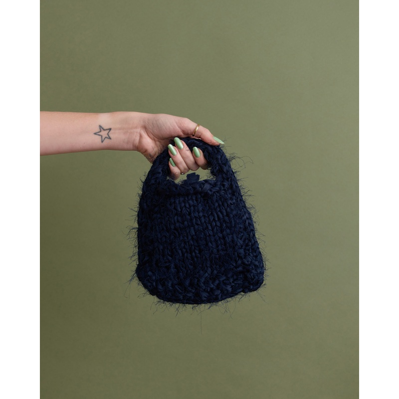 LIAM X GEO KNITS SLOW MINIBAG NAVY